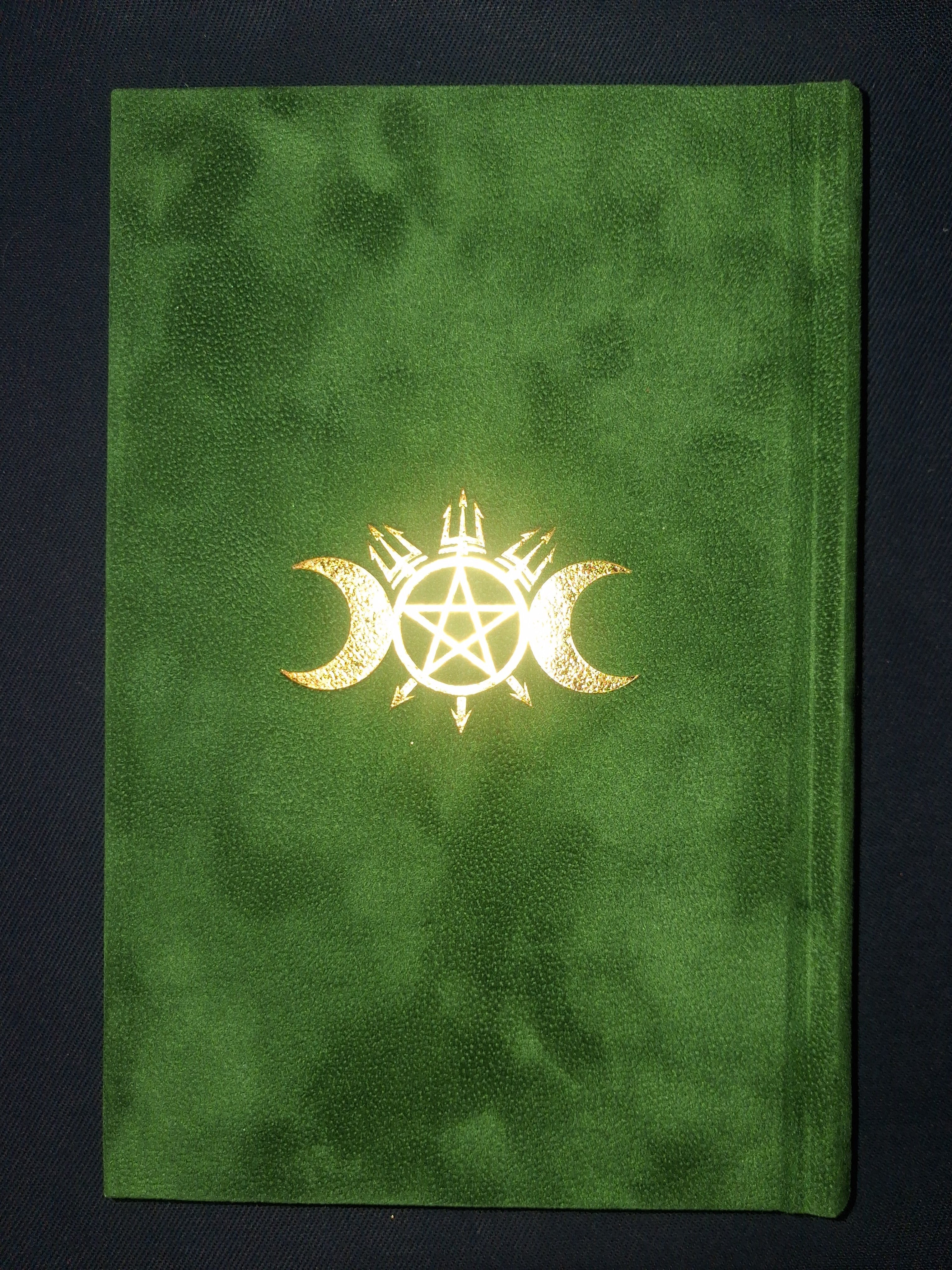 Queen of Hell Inner Sanctum Edition — by Mark Alan Smith