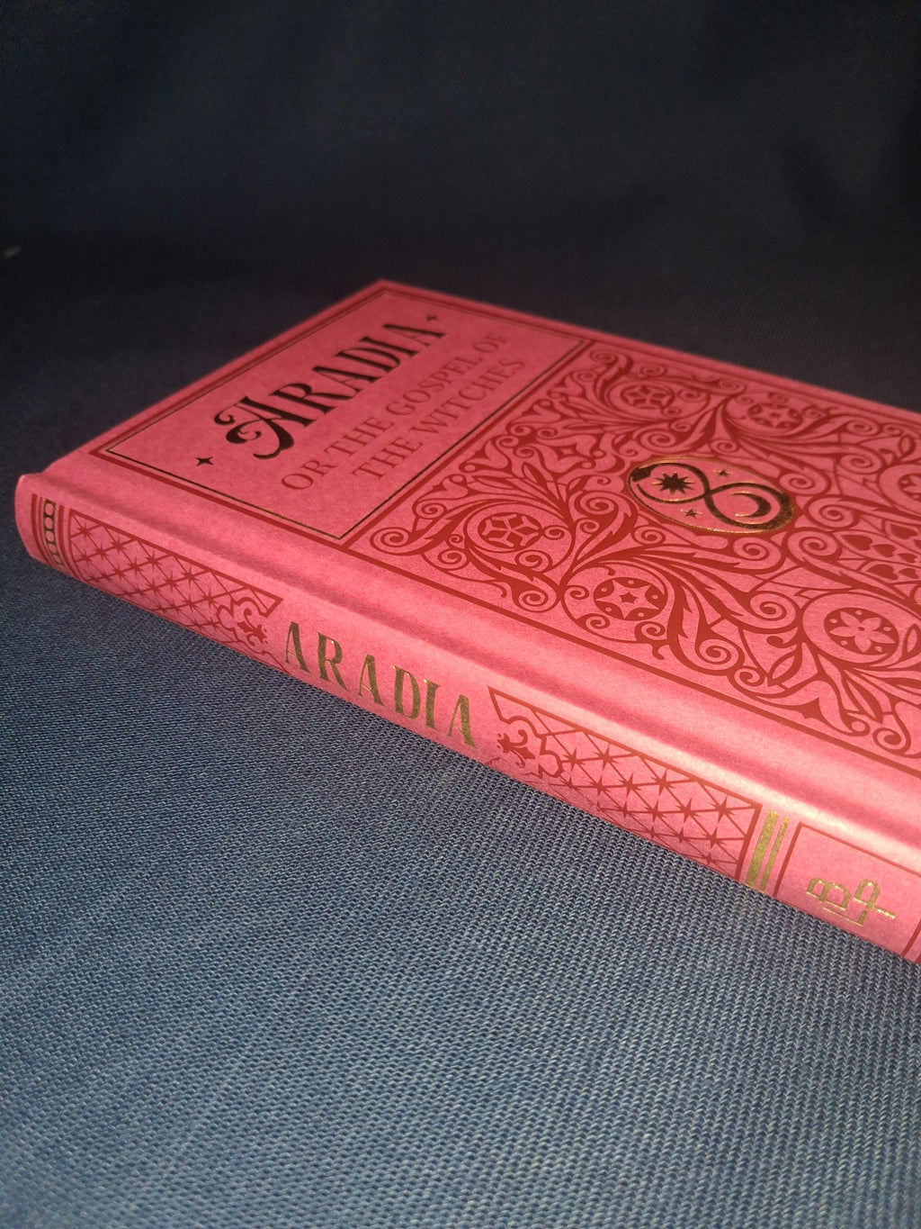 Aradia, or the Gospel of the Witches by Charles Godfrey Leland