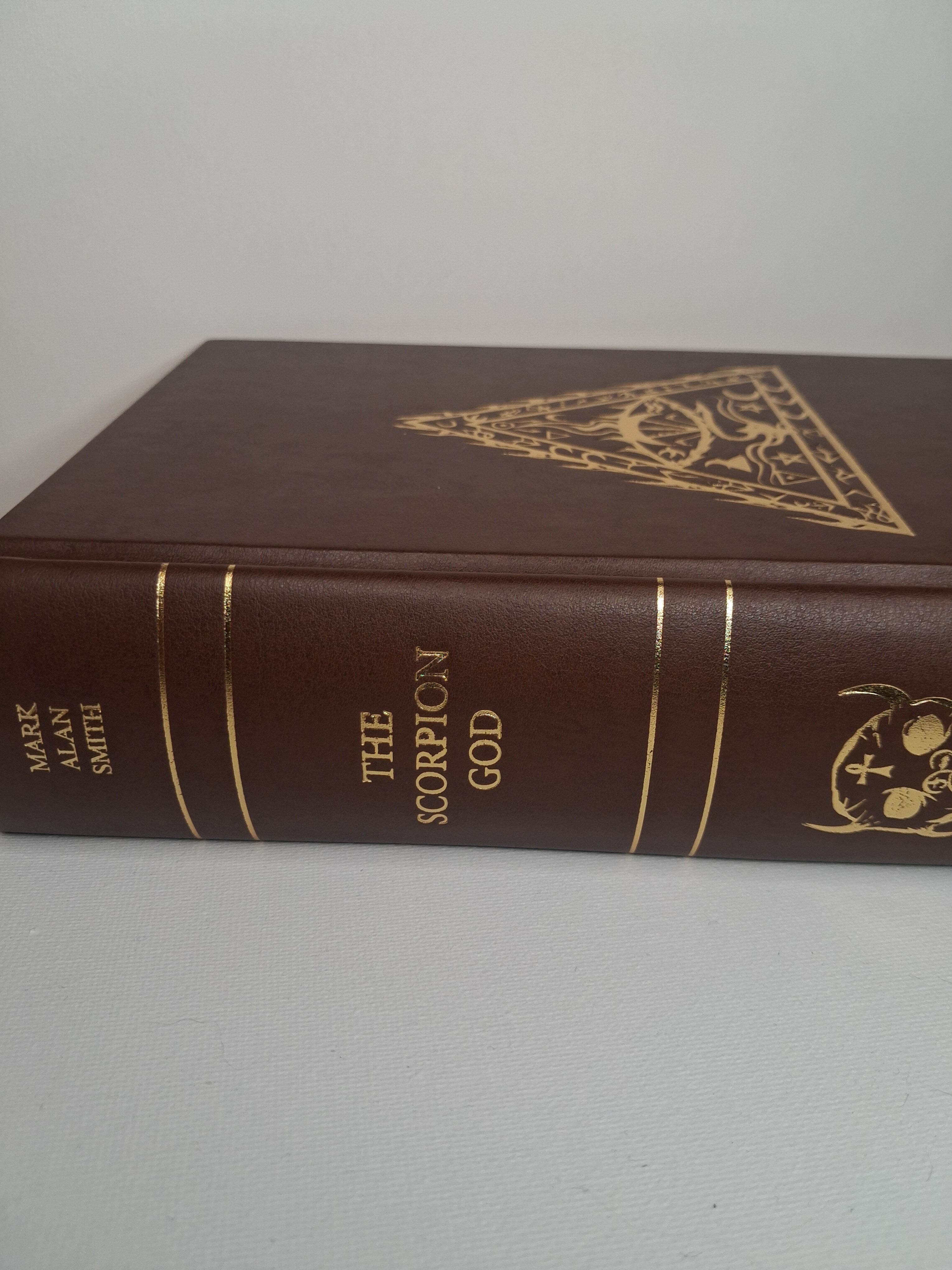 The Scorpion God: Atlantean Witchblood Edition – by Mark Alan Smith
