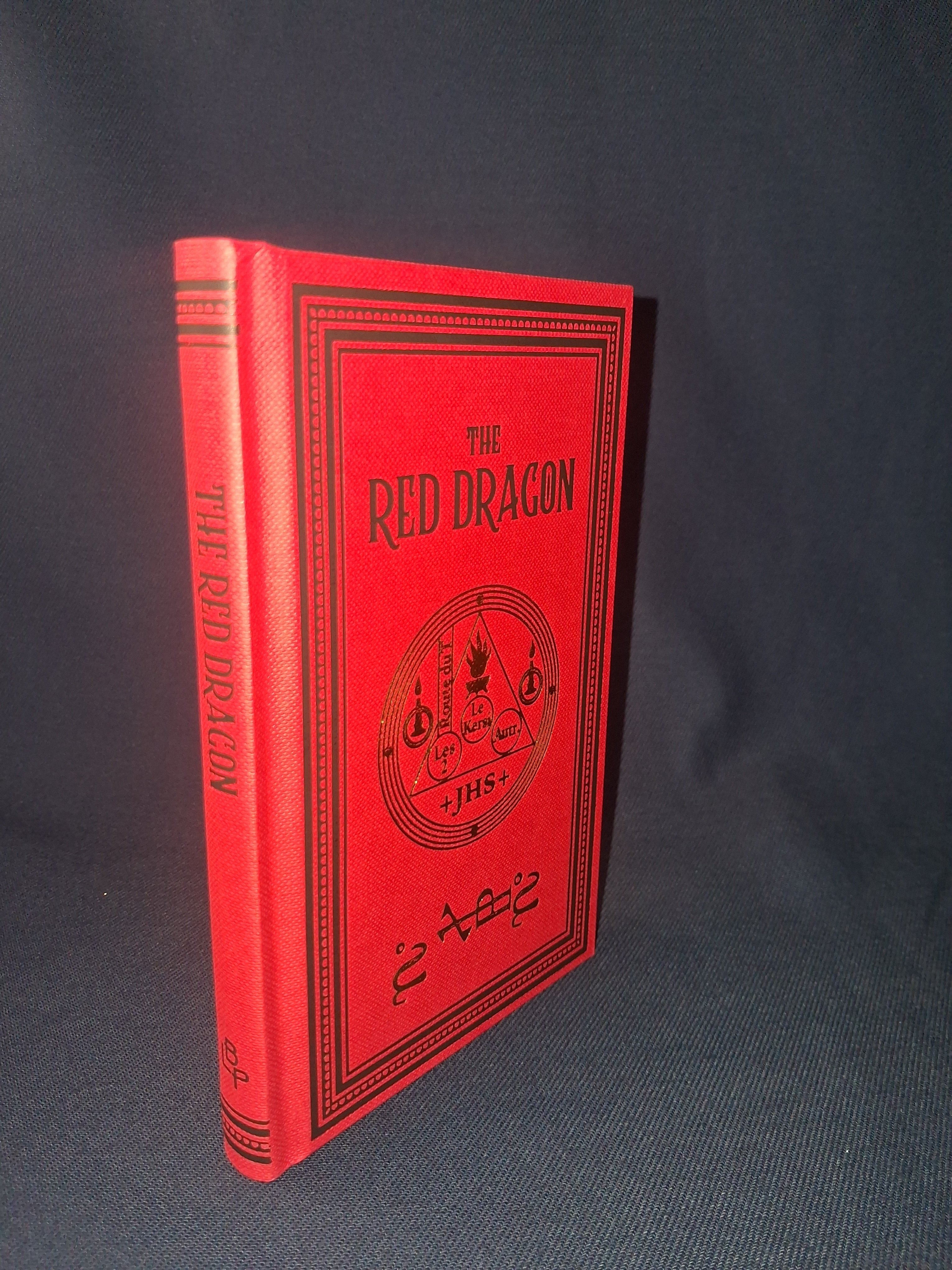 The Red Dragon (The Grand Grimoire) — Translated, Edited & Introduced by Paul Summers Young
