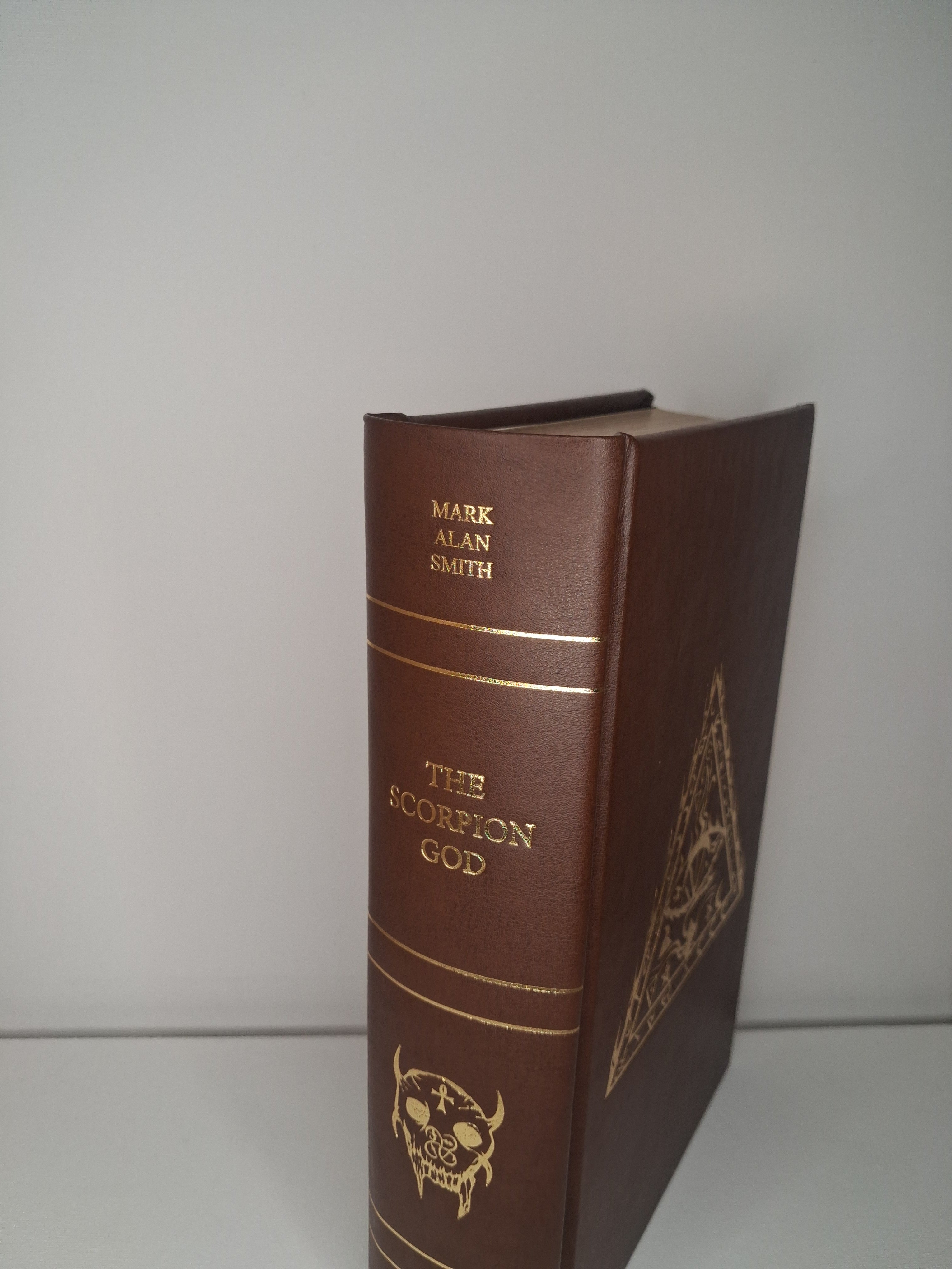 The Scorpion God: Atlantean Witchblood Edition – by Mark Alan Smith